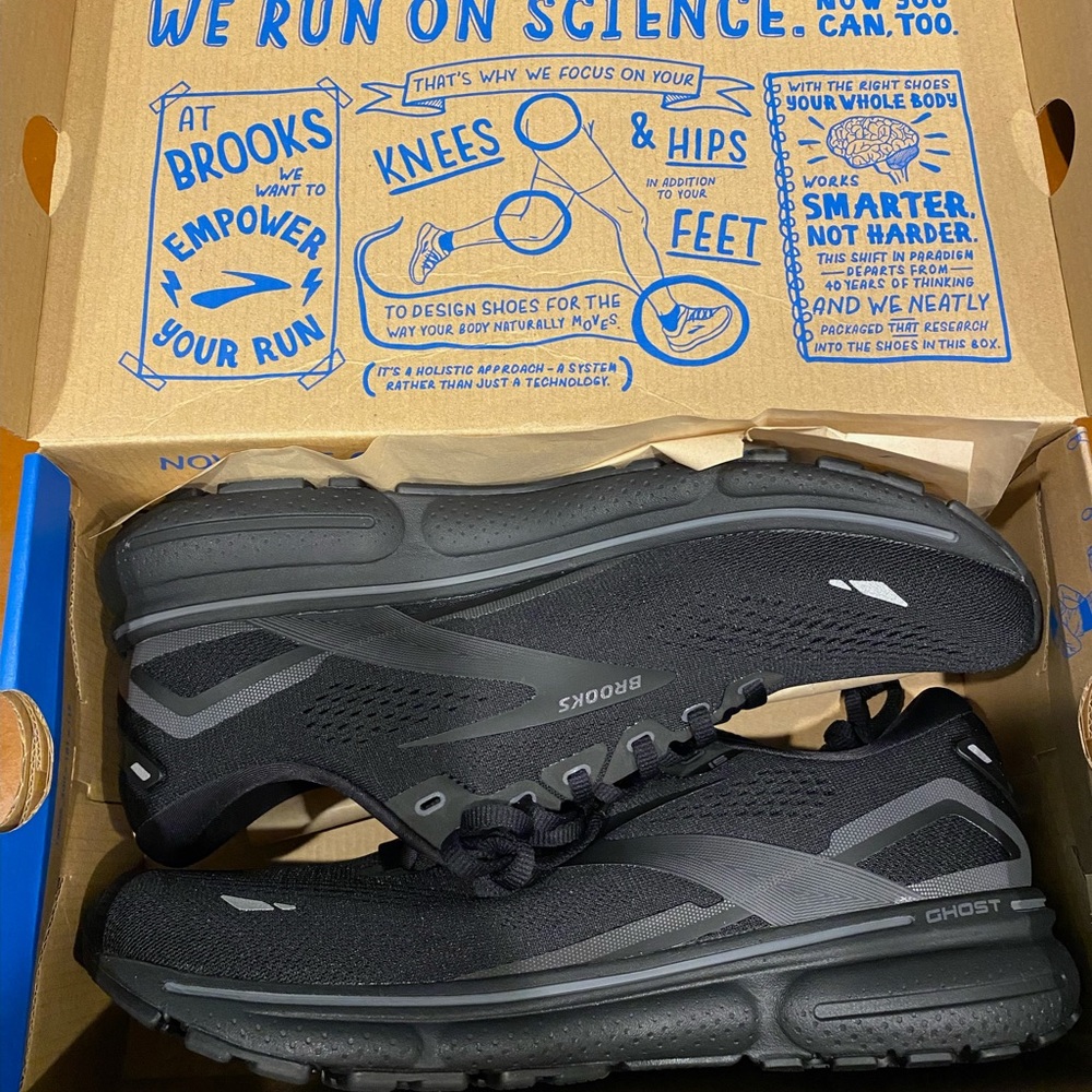 Brooks Ghost 15 running shoes